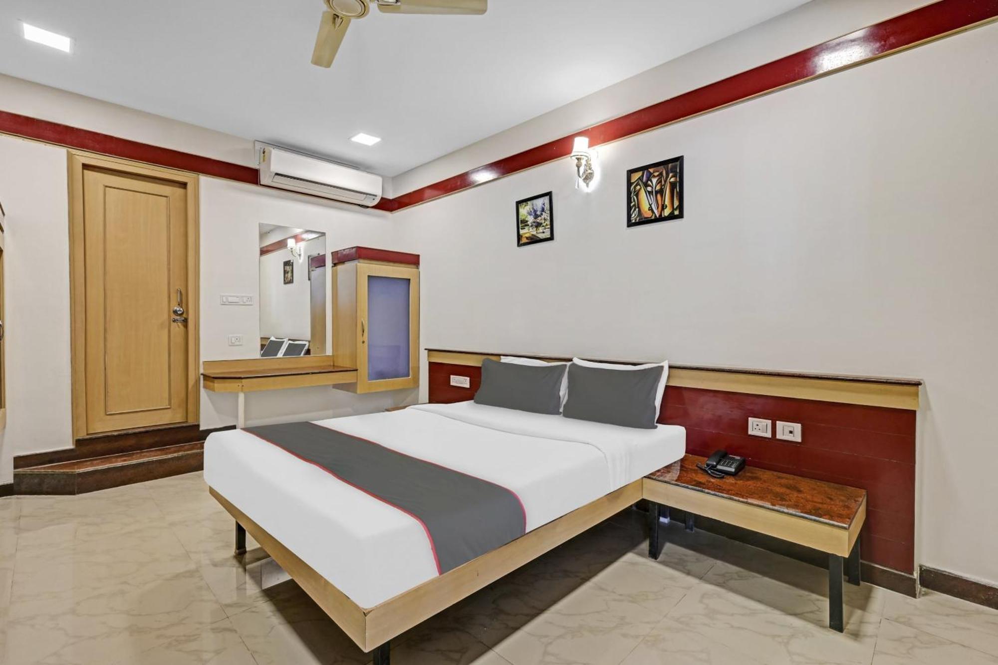 Collection O Sri Sai Ram Suites Bangalore Luaran gambar